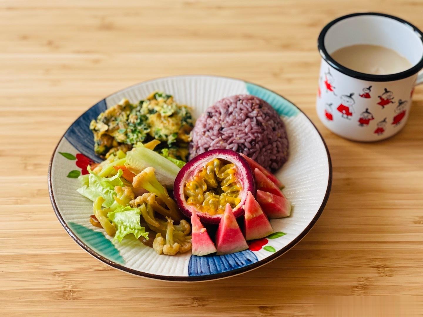 真的，好好吃饭是一种能力，也是一种态度，它需要方法、更需要坚持。#四格配餐法##