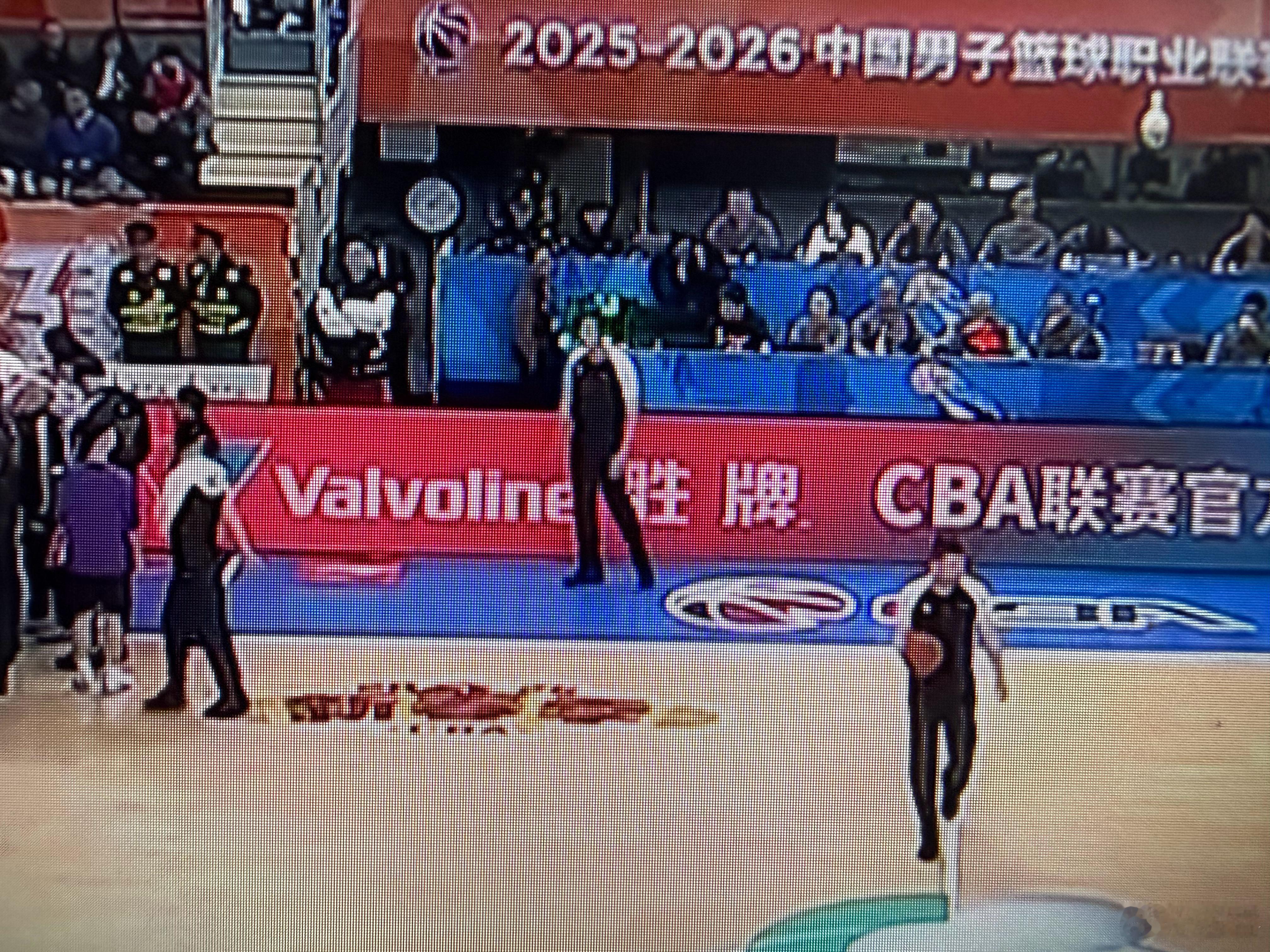 技术代表亲自看录像可太….少见了….话说我好想拖进度条即时回看截张图啊，操作不了