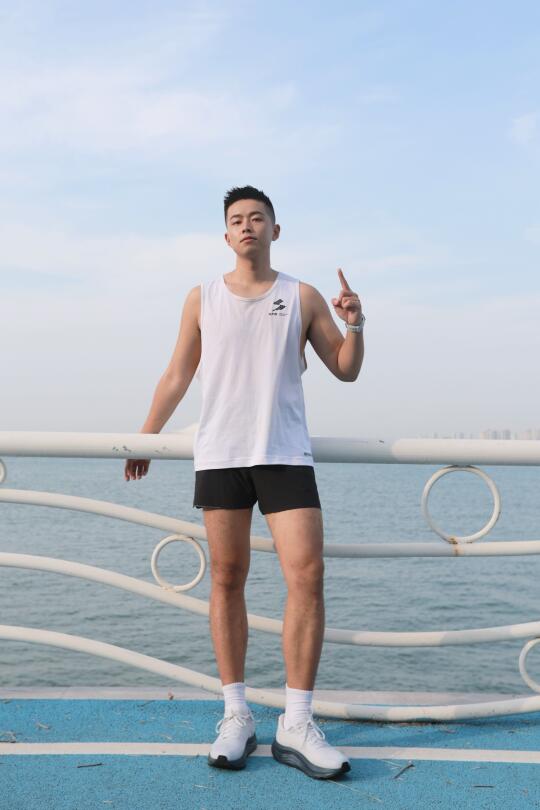 海边慢跑 | 跑向风里，拥抱自由与热爱