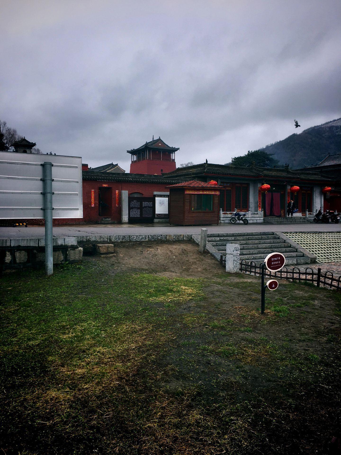 没有家族托举和贵人指导的普通人，通常在35岁到40岁才会明白社会运行的...