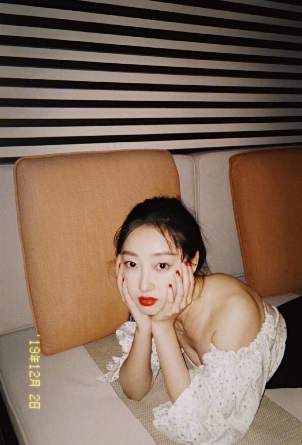 蒋梦婕的一组好看的私服美照