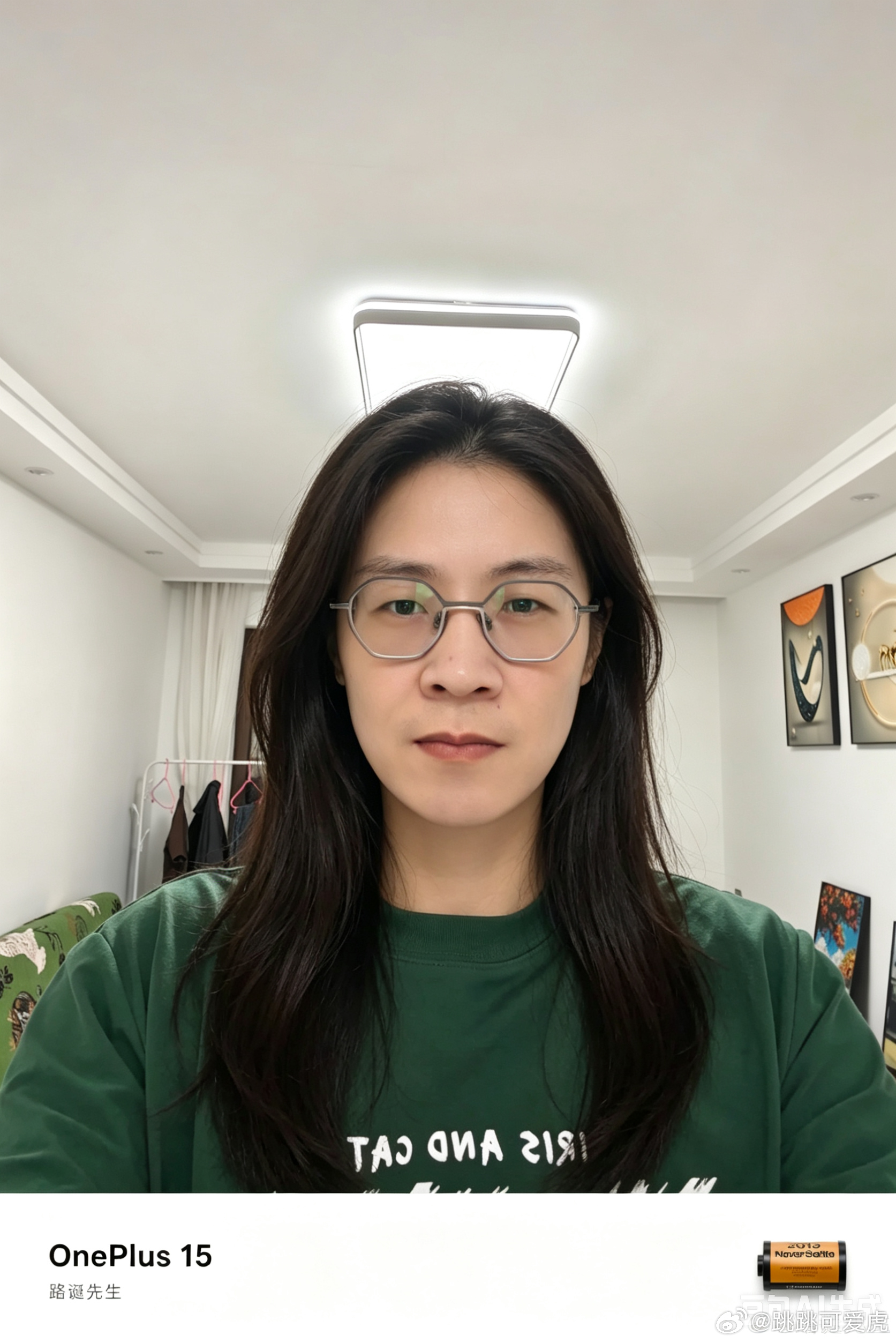 加上头发，就是