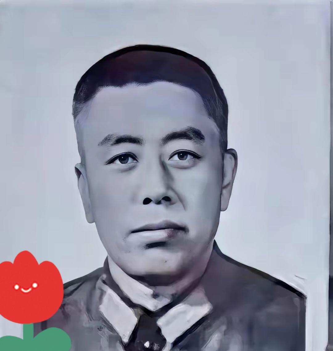 1979年，副师长赵连玉从越南战场返回祖国的途中，不幸被狙杀，搜查后，竟发现这个
