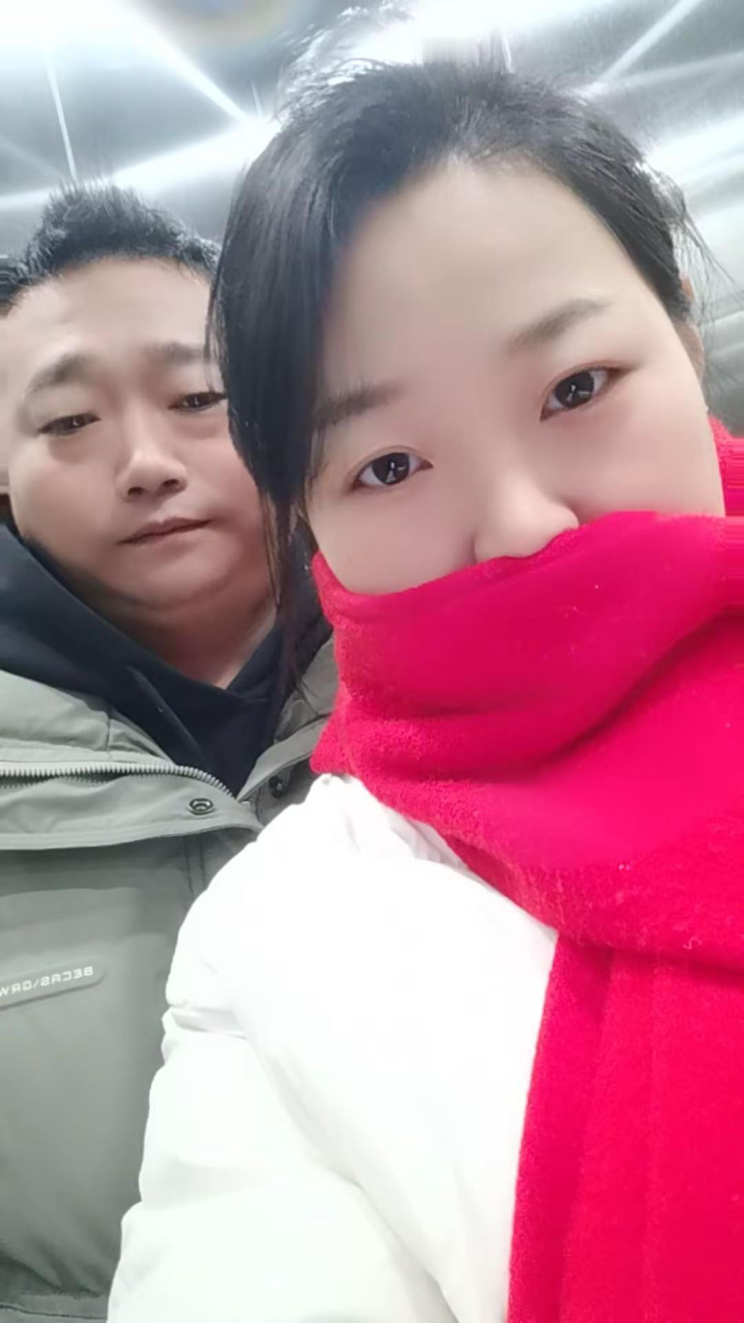 帅得让我怀疑人生，难道是我上辈子拯救了银河系？😂😂😂😂这小眼睛