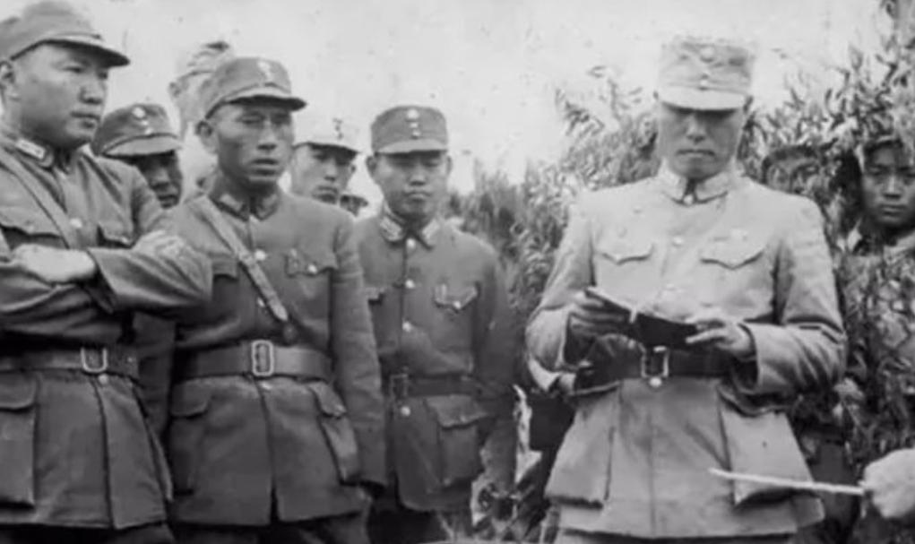 1949年，宋希濂被俘时，问追自己的解放军“你是军长还是师长”？眼前这个人如实回