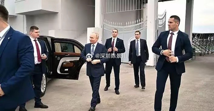 俄乌战局到关键分水岭，外有无人机暗杀威胁，内遇鹰派施压！普京贴身保镖数量，直接增