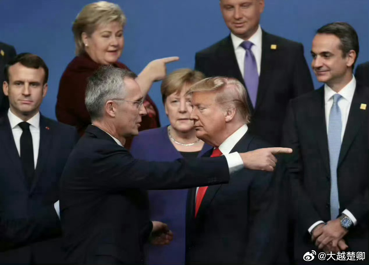 德媒刊文称，美国主导的西方联盟已由原先的价值观联盟逐渐转变成利益共同体。因为当前