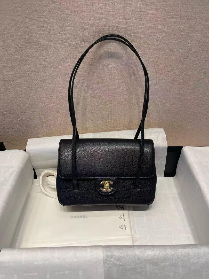 今年的香奈儿是要取我性命嘛？？？为什么每一款都这么好看呜呜🥹香奈儿