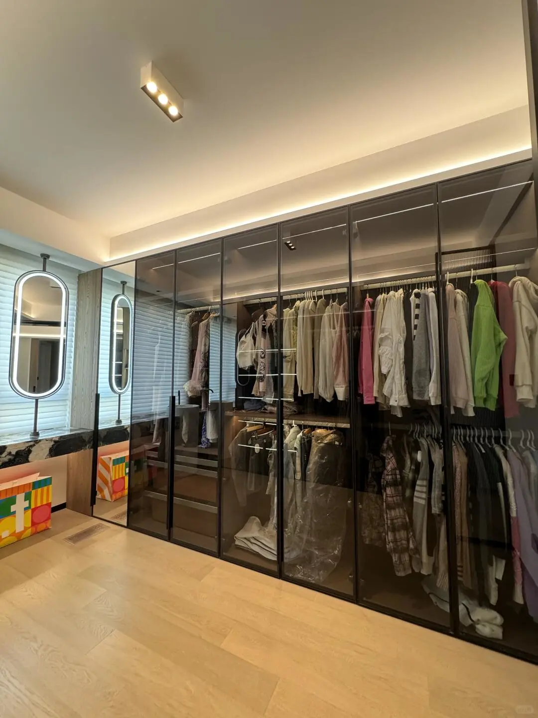 难怪现在那么多人做玻璃门