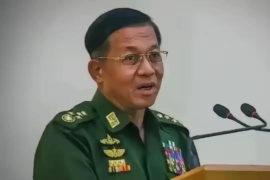 缅甸坚定的站了出来为中国“两肋插刀”！
在中日关系紧张，新加坡总理黄循财暗地里偏