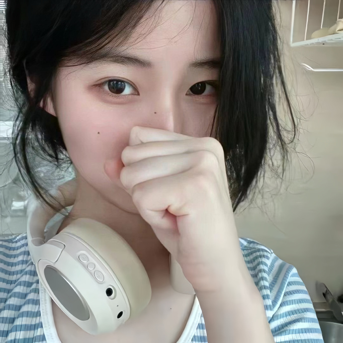 绝美蓝色调𝙒𝙚𝘾𝙝𝙖𝙩女生头像 [求关注][打call][抱抱] ​