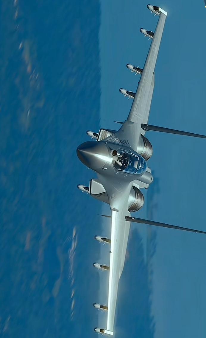 开什么车也没有开它帅气！歼16终极侧卫