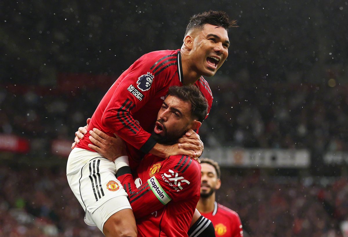 📢 布鲁诺·费尔南德斯谈卡塞米罗：“我更希望他不要走。”消息源：DAZN vi