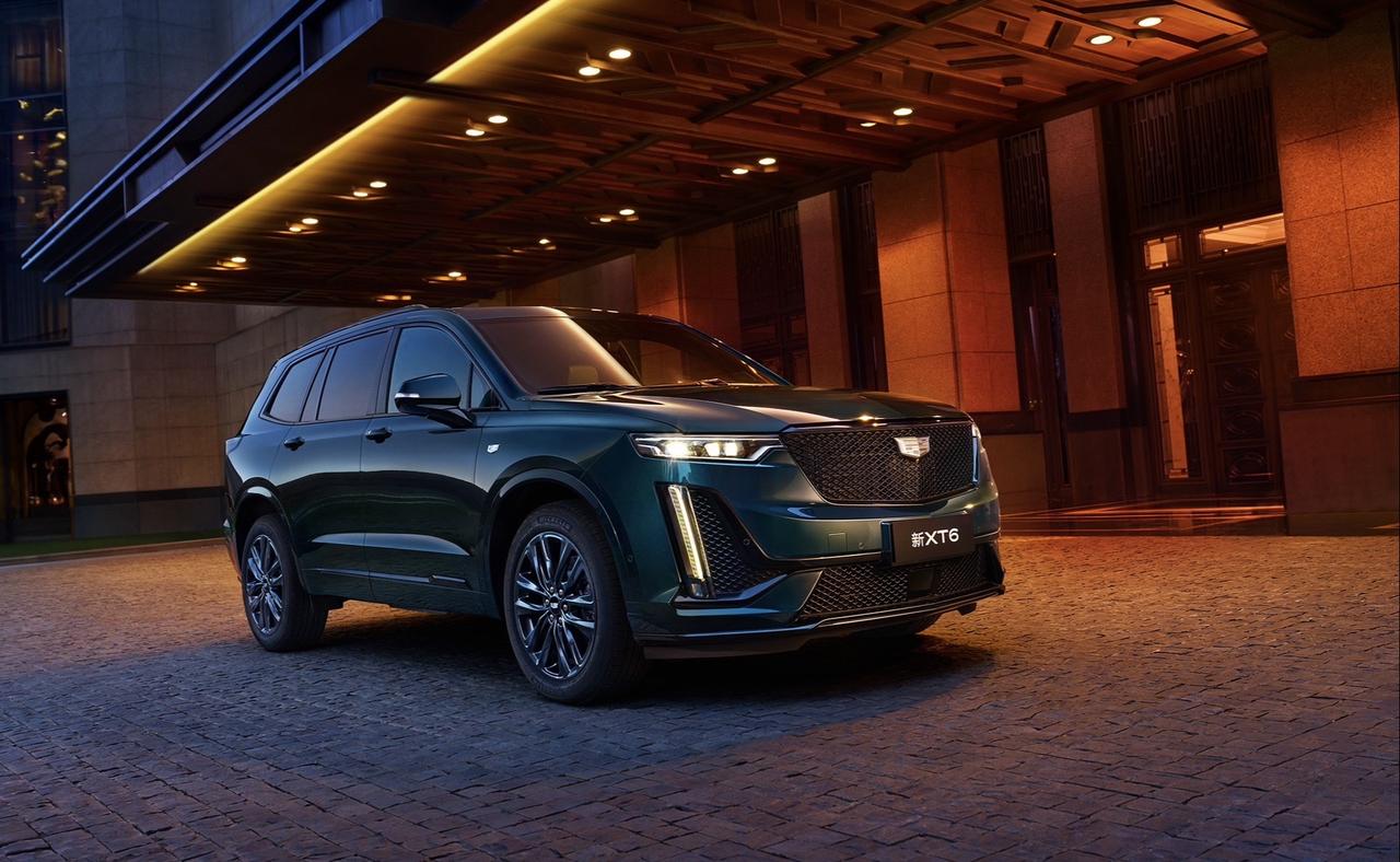 虽然只是中期改款但还是有不少亮点的
1、5米级车身尺寸里（5056*1964*1