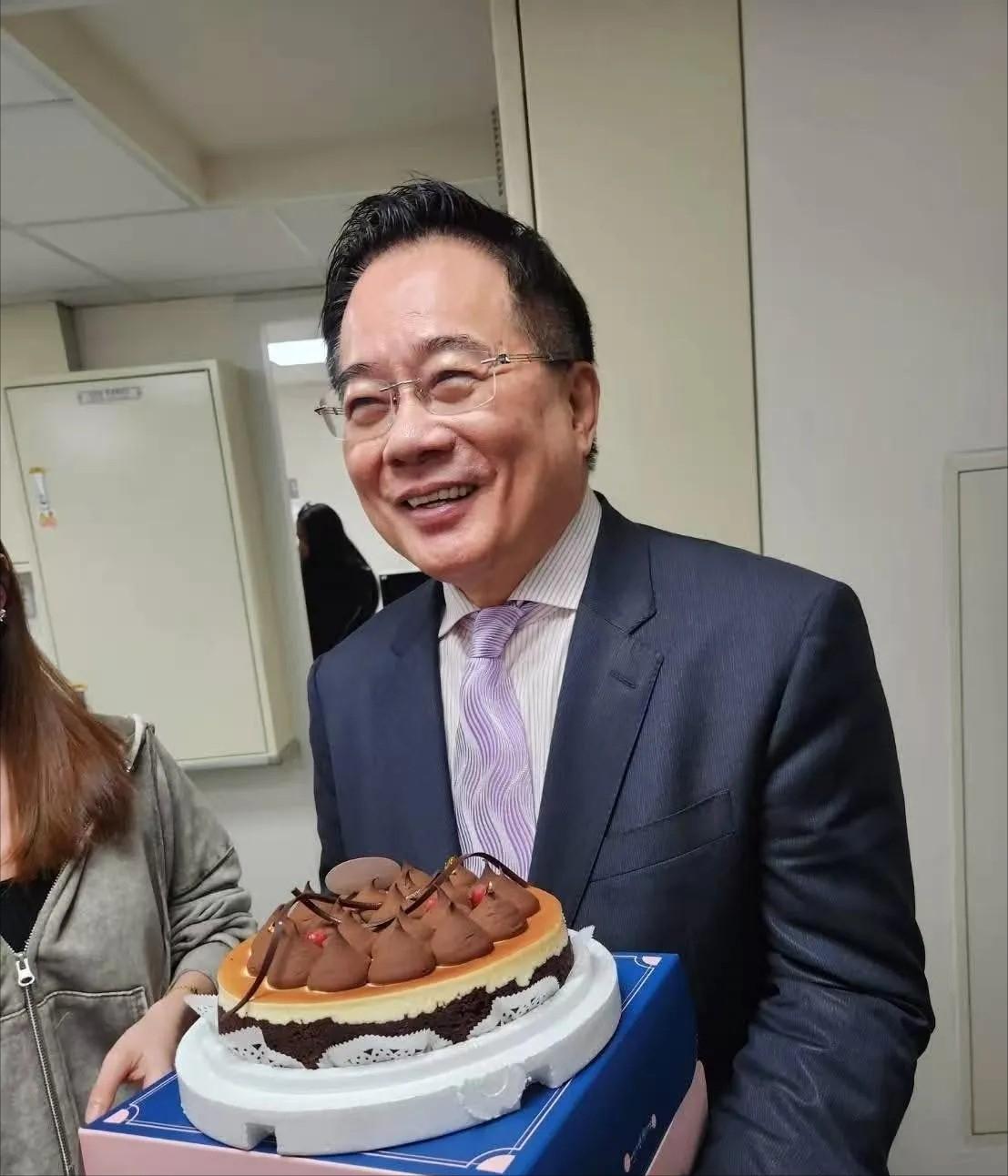 蔡正元：“送行”！
 
3月19日下午，即将要去服刑的蔡正元还是选择参加了寰宇电