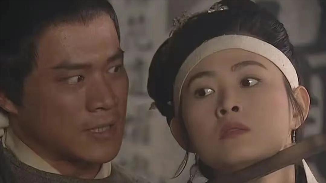 刘震云：“当男人没钱时，就开始琢磨偏门了；当女人没钱时，就开始反思婚姻了。”金钱