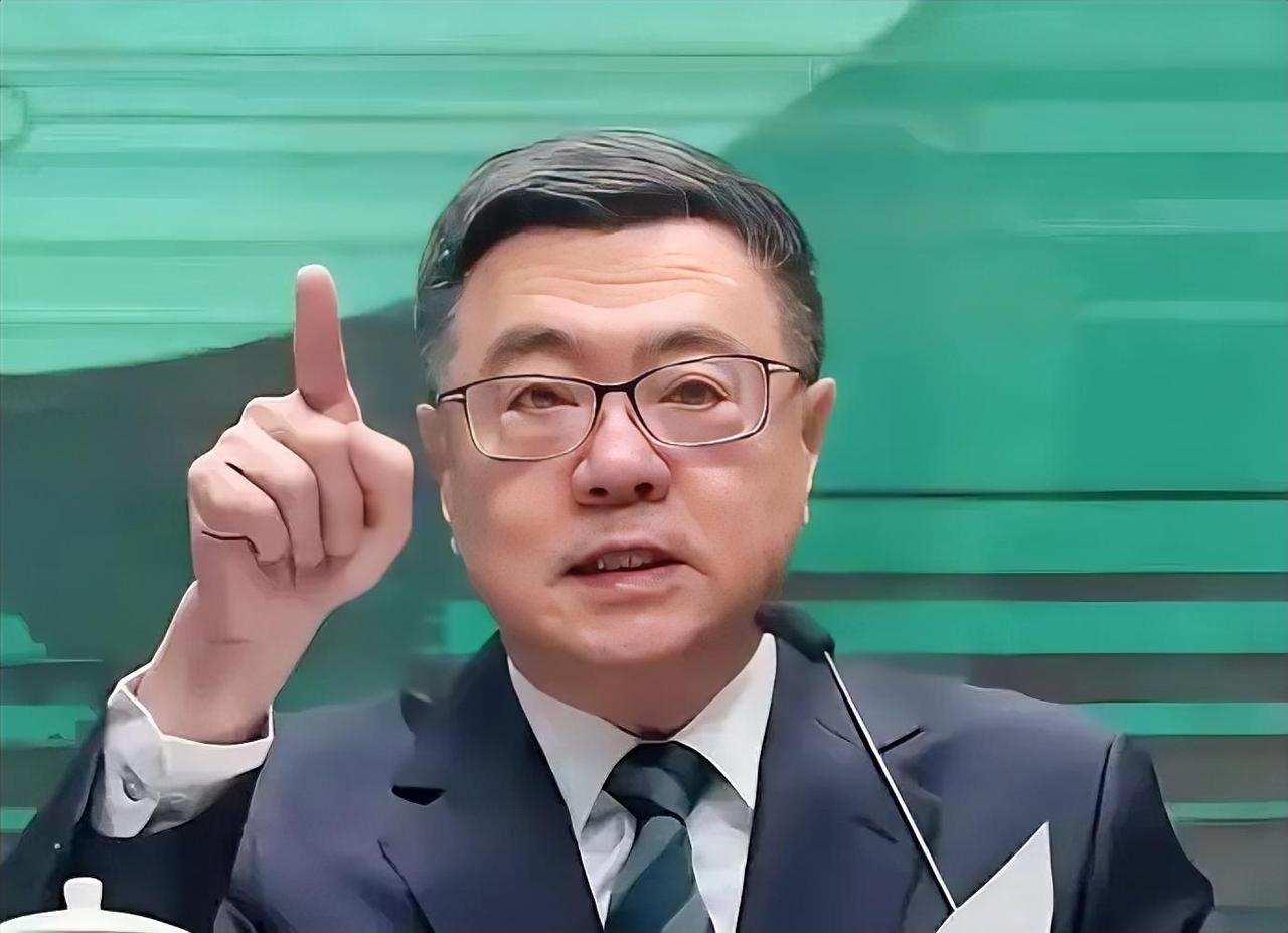 卓荣泰6月7日在高雄一个活动上声称，现在已经“有把握、有自信”可以“从台湾看世界