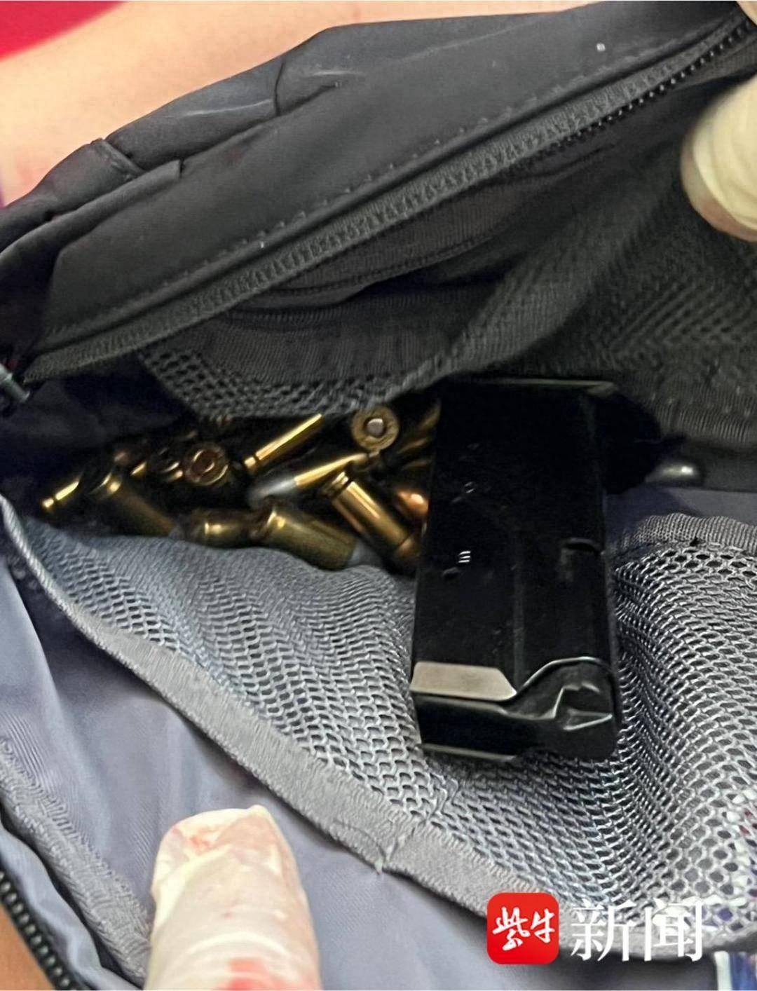 泰国14岁少年在家里偷走爷爷的手枪、子弹，然后害了自己的爷爷，又对着睡着的奶奶开