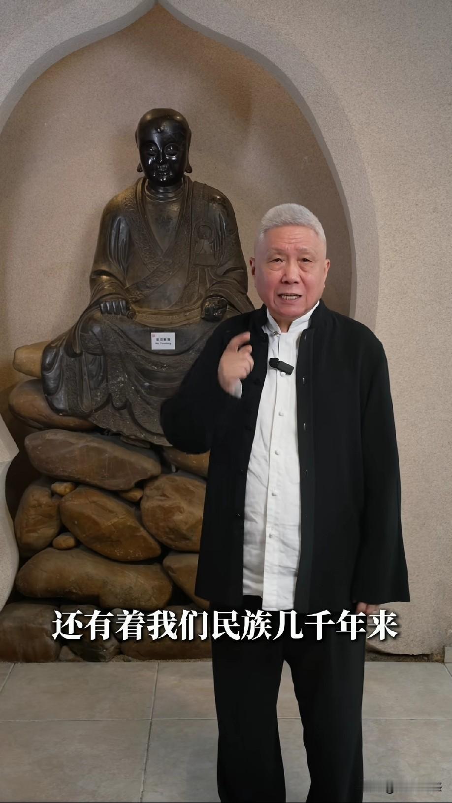 马未都先生亲自出面回应了观复博物馆这尊佛像的事情，详细介绍了这尊佛像的来龙去脉，