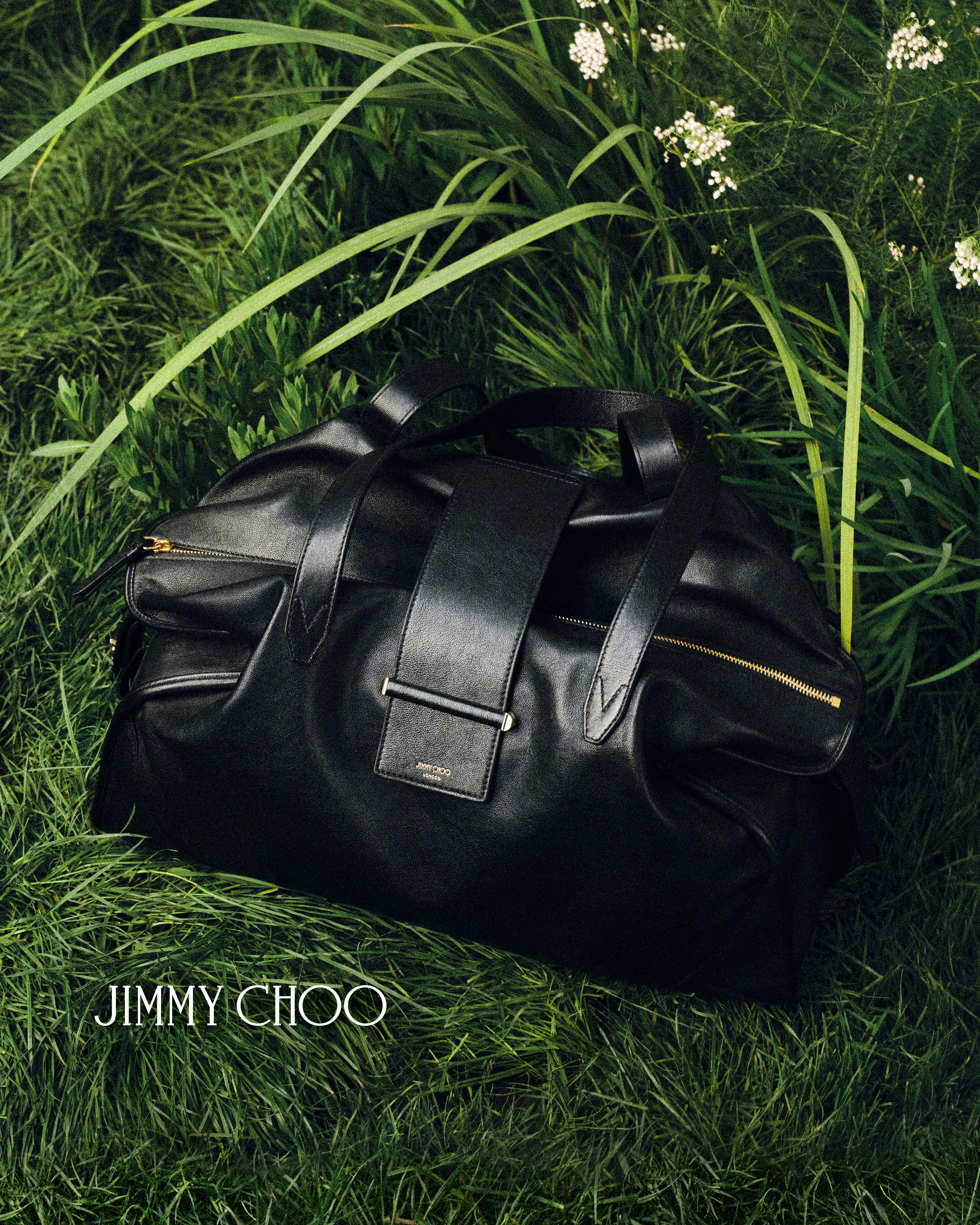 时尚灵感解读 JIMMY CHOO 携手全球品牌代言人王一博发布全新广告大片，广