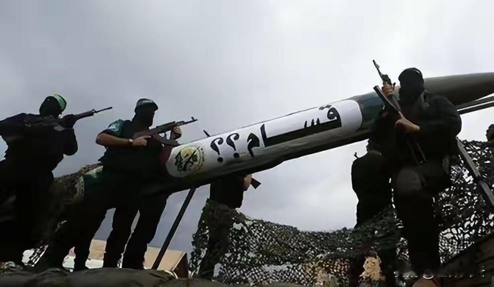 伊朗战争打到现在，哈马斯终于出手了，让以色列吃了一个闷亏。
说起2026年这个春