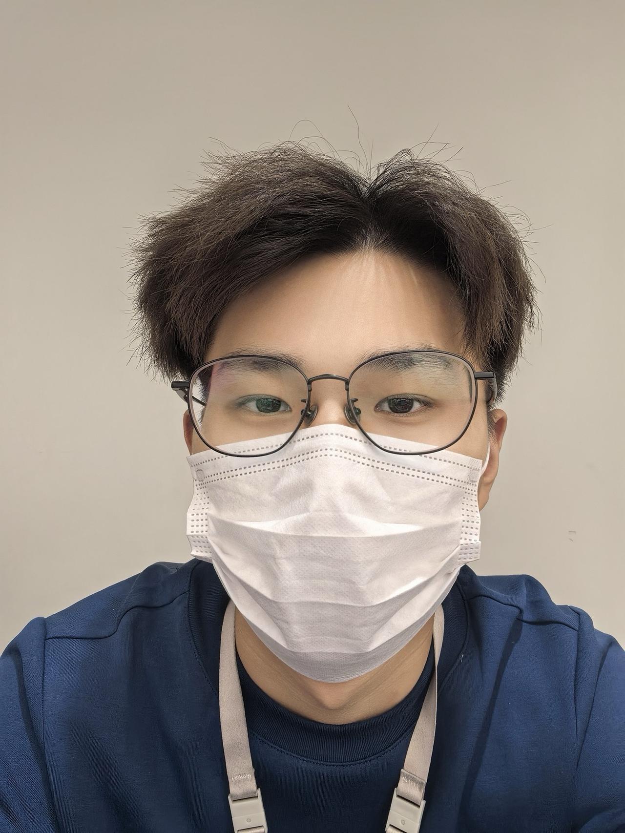 戴眼镜好 还是不戴眼镜好