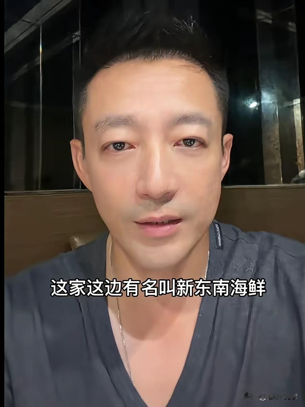 所以你信一个豪门贵妇
真的是事业育娃两手抓
两手都能做得风生水起么

对，我想说