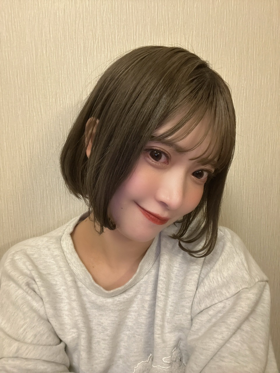 あきほ🐟「ほのちゃんのリボンハーフツイン可愛い〜🎀ほのちゃんと楽屋隣の席で楽