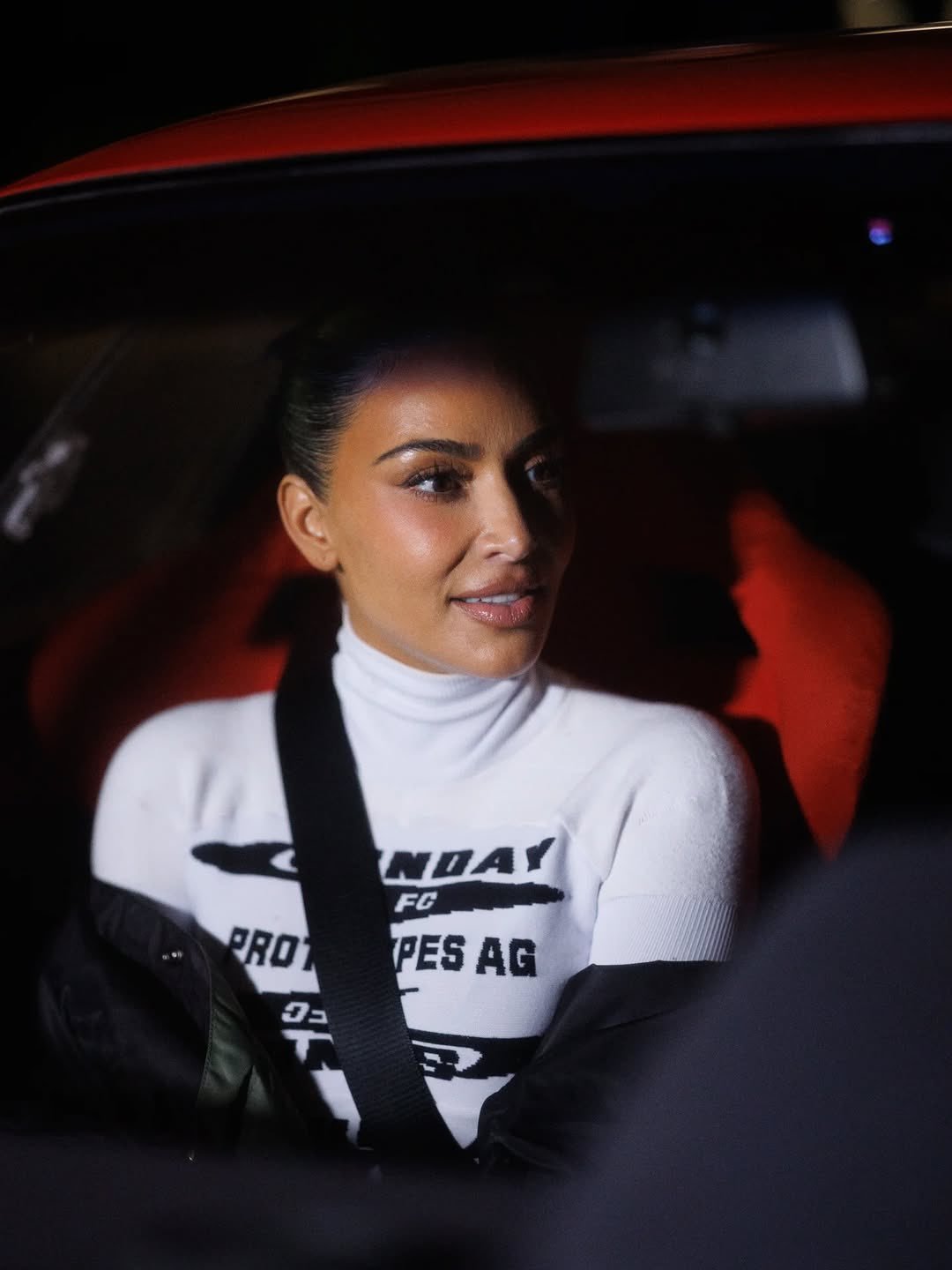 汉密尔顿和卡戴珊Kim Kardashian ,老汉喜欢就好。 