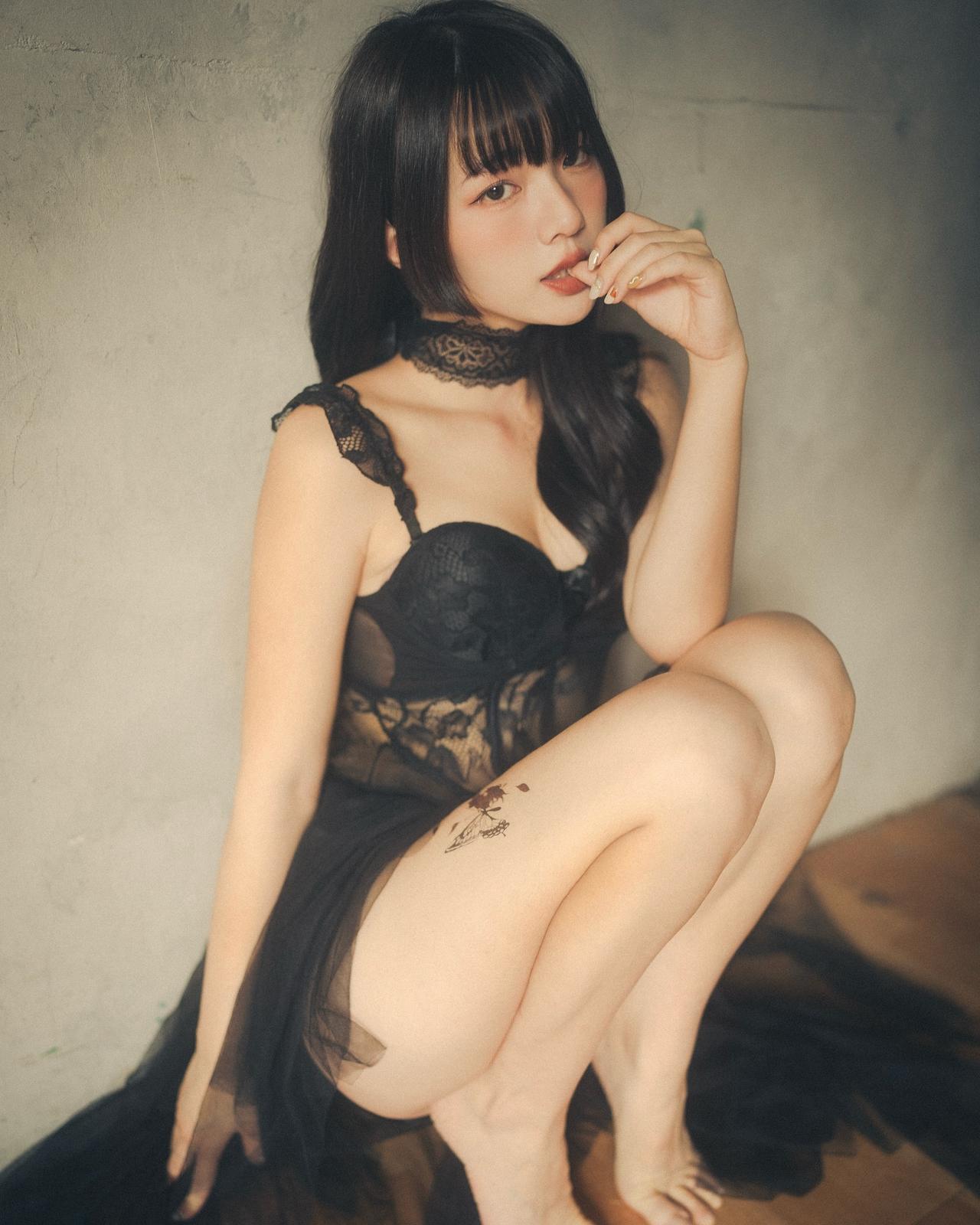 女神 美女 高颜值 大长腿 小性感