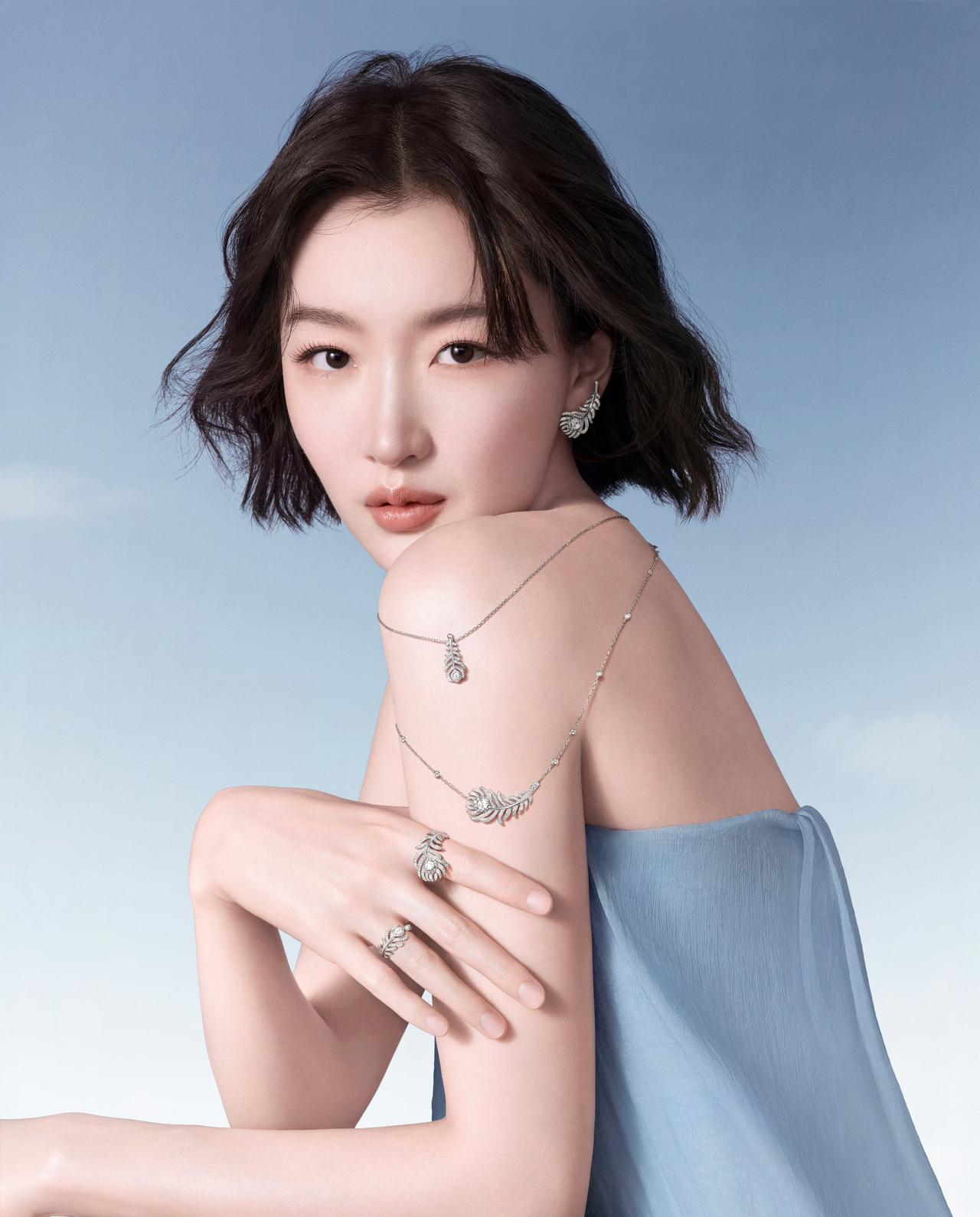 周冬雨演绎Boucheron 全新发布的七夕广告大片 ​​​