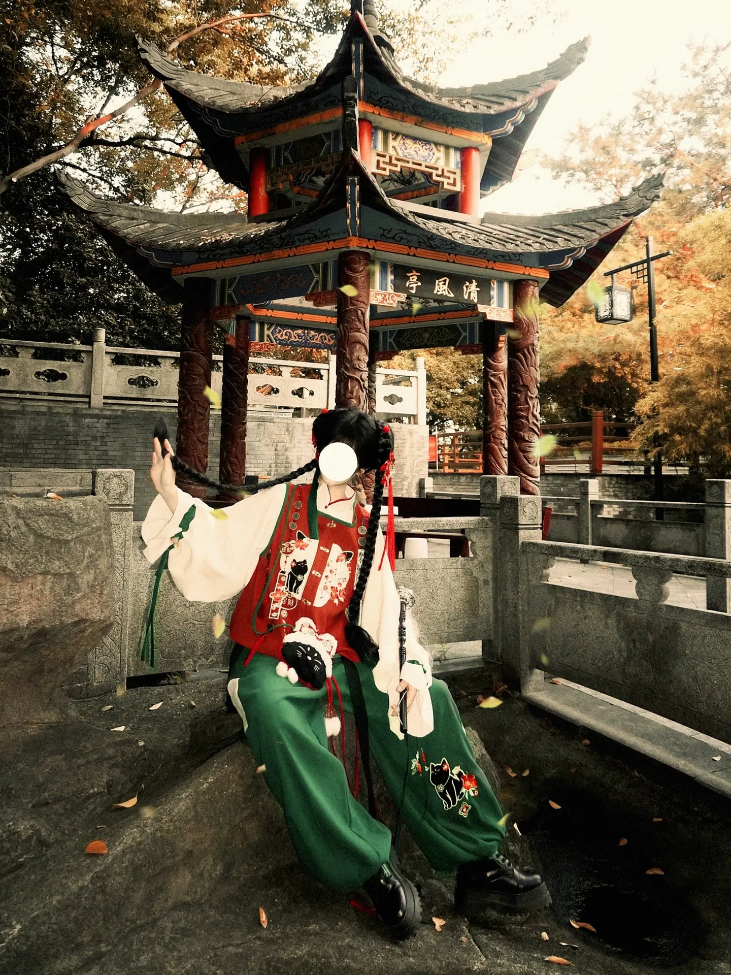“驱鬼小道童…”