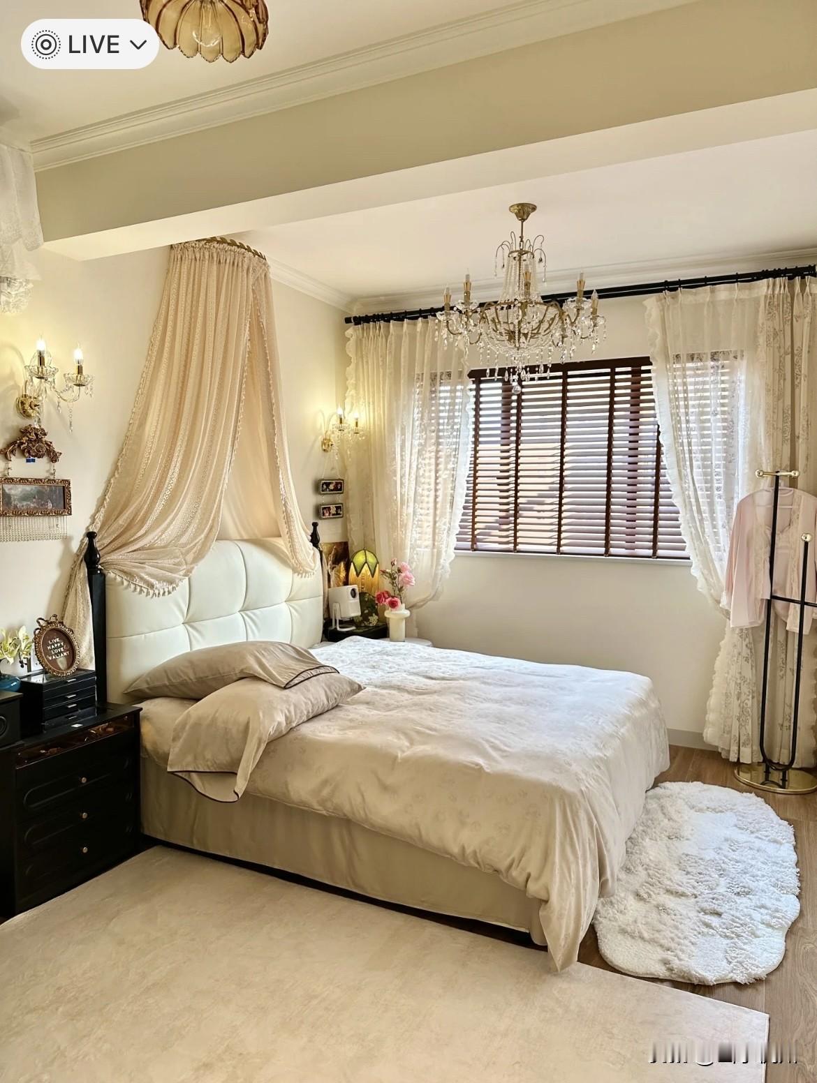 今天分享的是来自广东美女的家，建面80平，套内60，自主设计装修，硬装10W软装