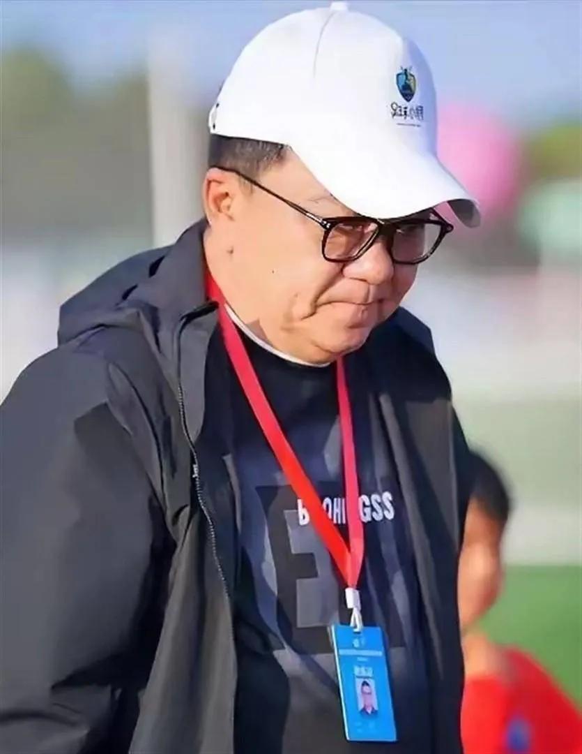董路麾下小将赛场拒回防，无缘巴西集训，处罚尺度合适吗？
 赛场关键时刻拒不回防，