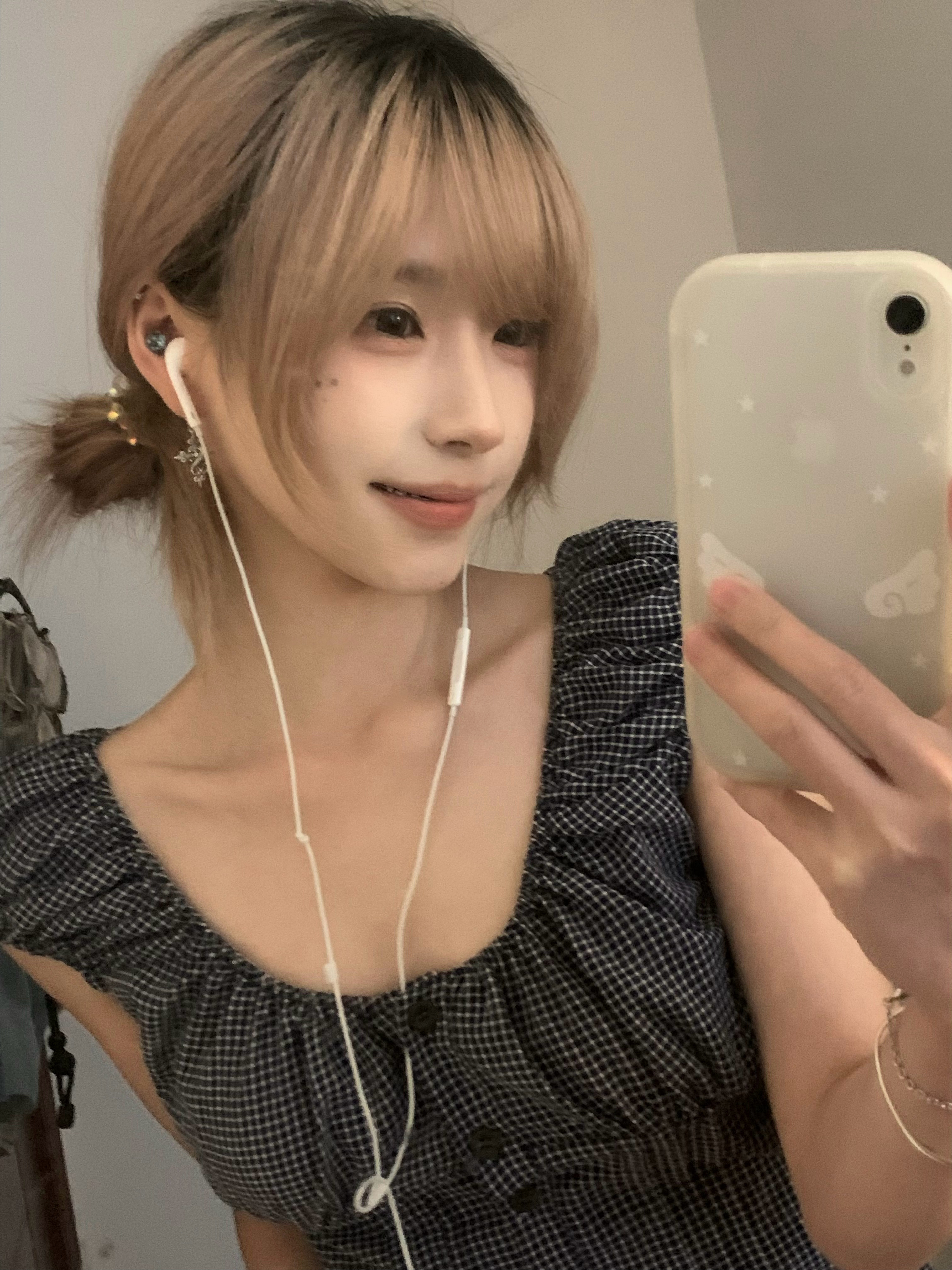 姐感 