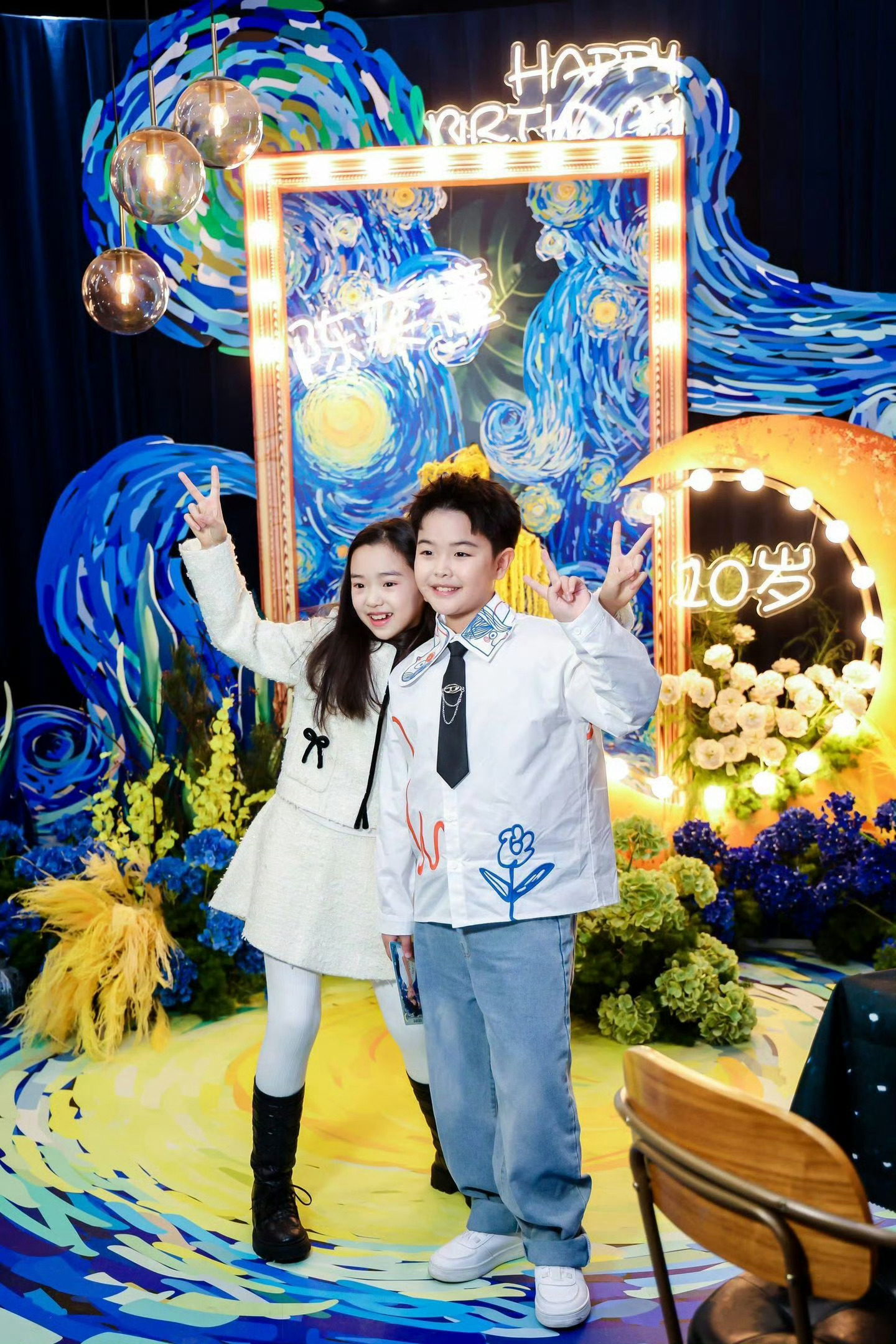 佟丽娅陈思诚为朵朵庆生朵朵生日快乐～被爱包围的朵朵