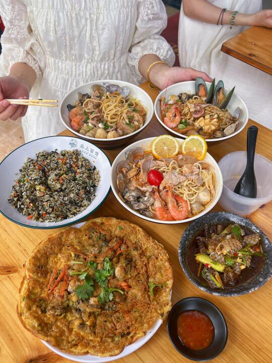 在南澳！吃到了人生冬阴功海鲜面…好吃哭