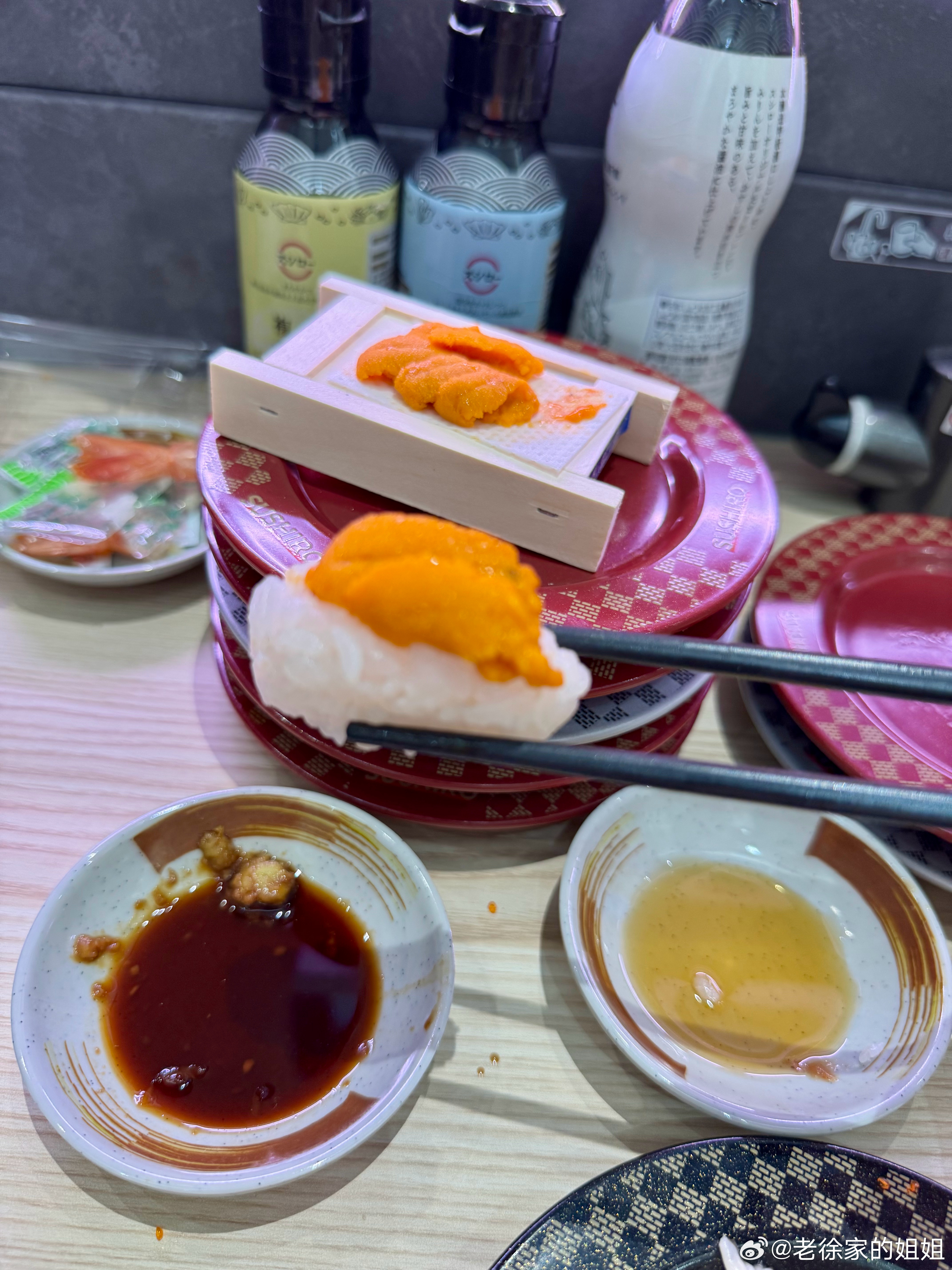 第一次做寿司郎的女人，我觉得好吃的几个品。马蜂海胆刺身盛（甜！！），赤虾飞鱼籽（