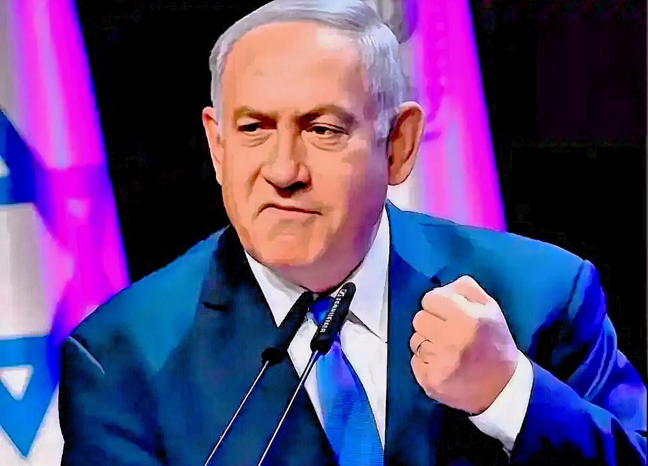 谁也没料到，如今的以色列，正陷入建国以来最凶险的一场困局。
不是被谁一口吞掉，而