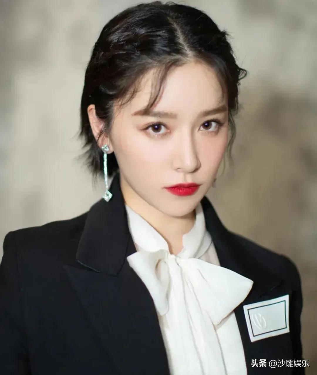 阚清子，太拼了！

3月27日，刚生产完不久的阚清子突然传来一个大好消息——她正