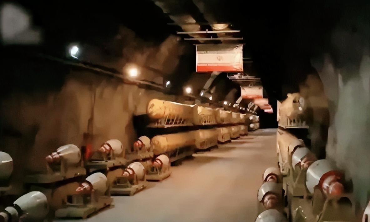 太狠了！被制裁四十年的伊朗，居然藏得这么深。

近日伊朗官方直接放话，就算打高强