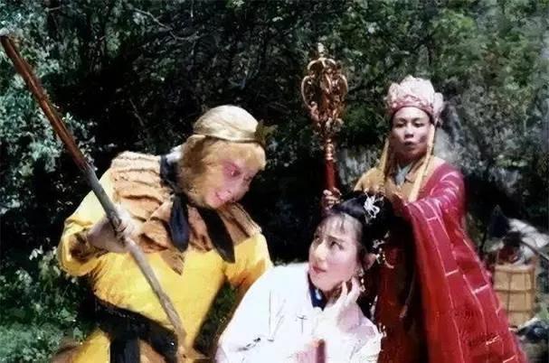 今日话题：三打白骨精中唐僧为何不相信悟空？？？

网友甲：说实话，唐僧真的有点善