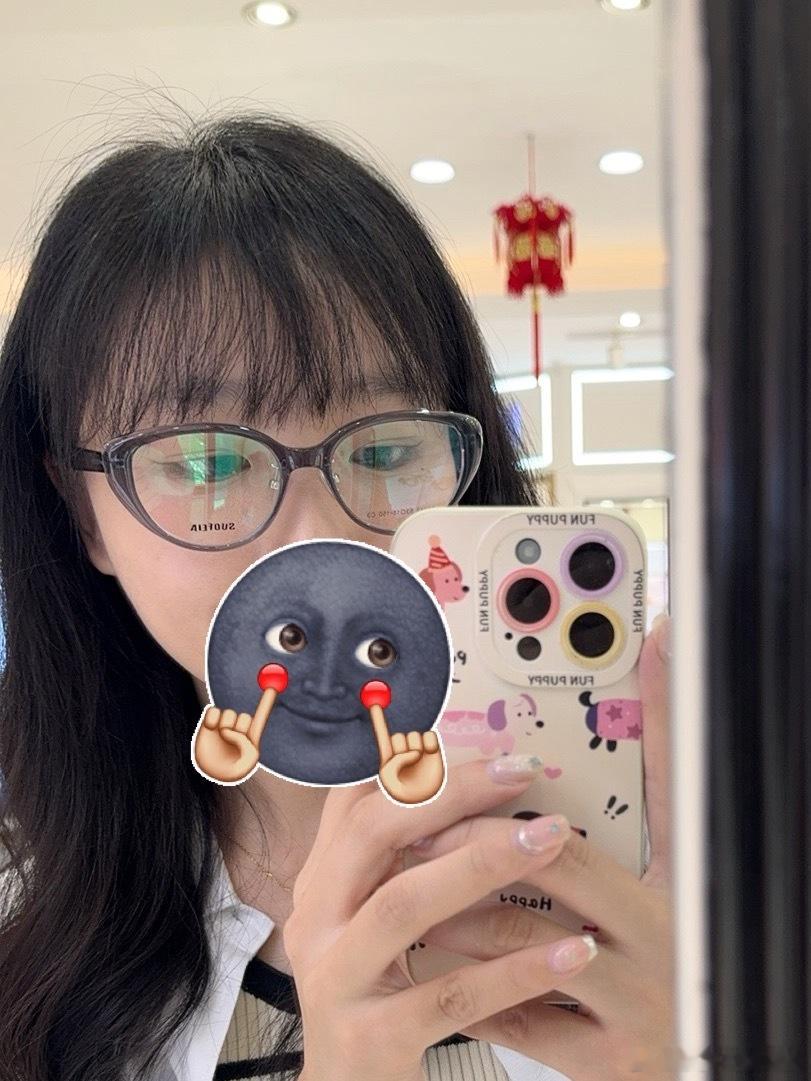 姐姐妹妹二选一！配眼镜哪个框好看呀[嘘] ​​​