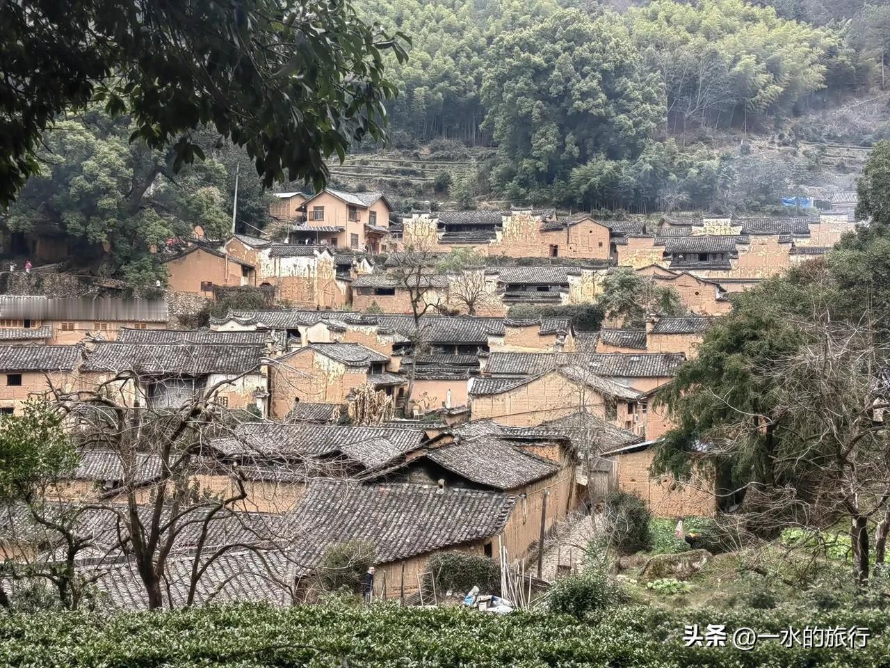 春节自驾江南游，
避开热门，专寻免费原生小众秘境，
那些藏在浙中深山的神仙小村。