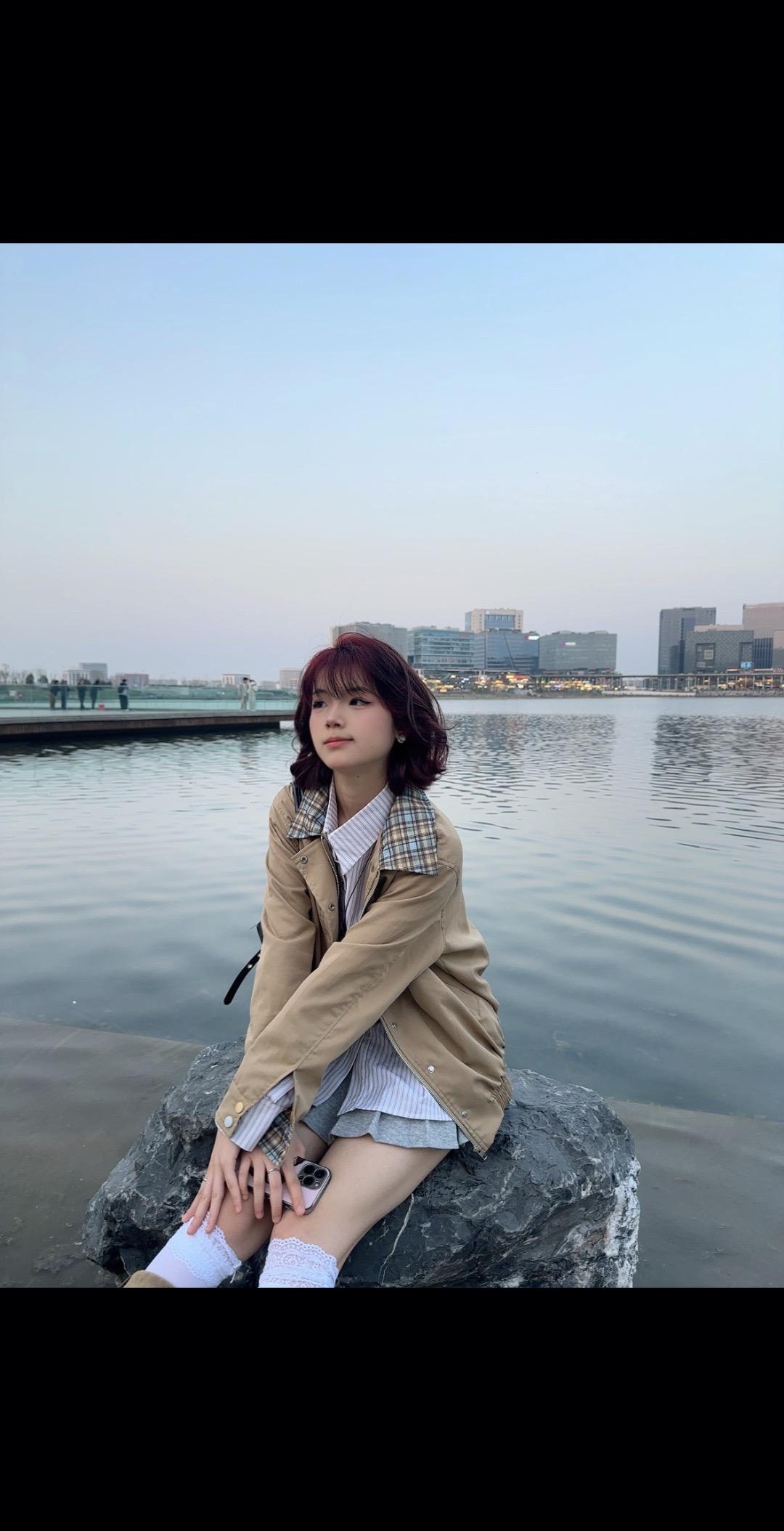 我说短发短发短发姑娘