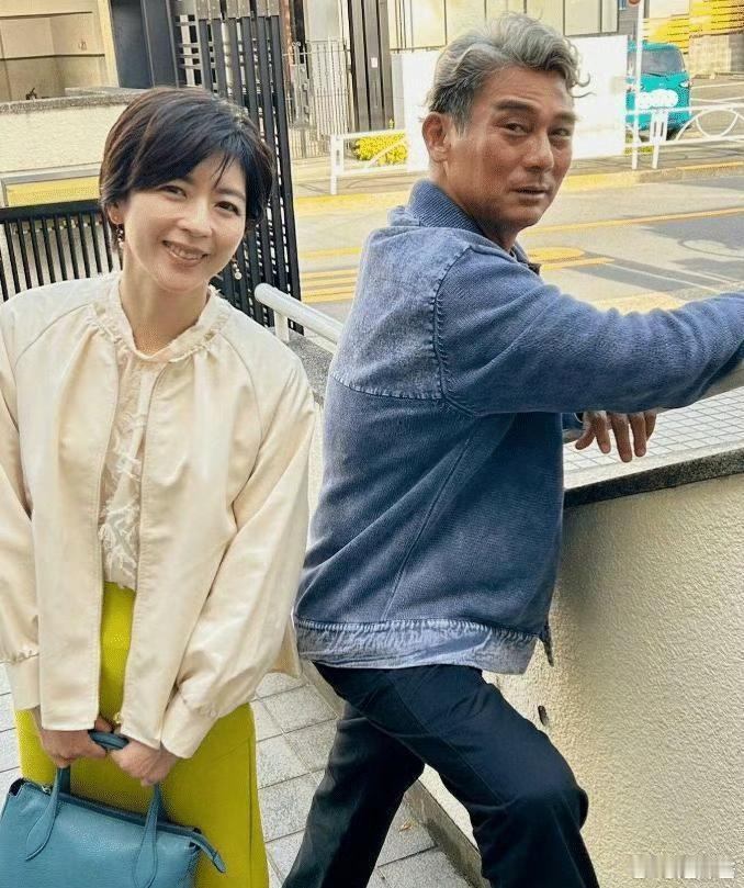 这应该是李连杰最对不起的女人吧？日本著名女演员，《精武英雄》女主，51岁仍独守空