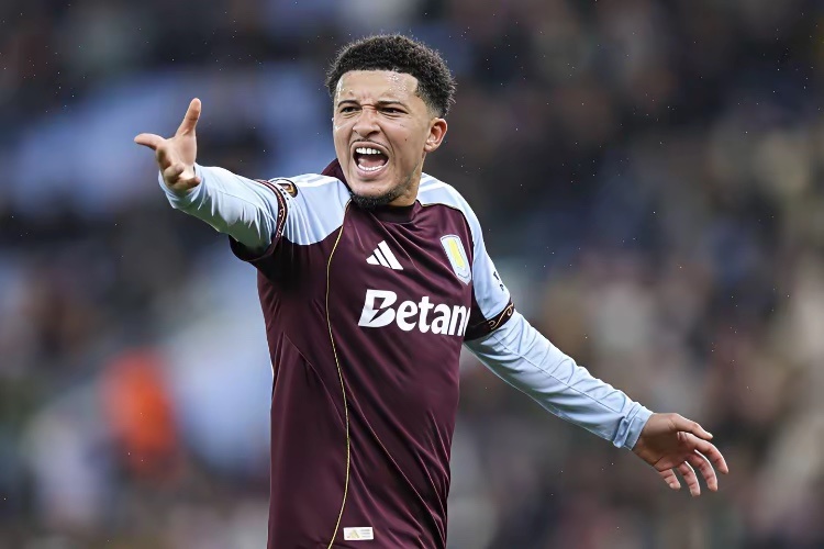 彻底凉了！25岁桑乔遭曼联永久弃用：不会再为红魔出战⚽罗马诺发布重磅消息，曼联官