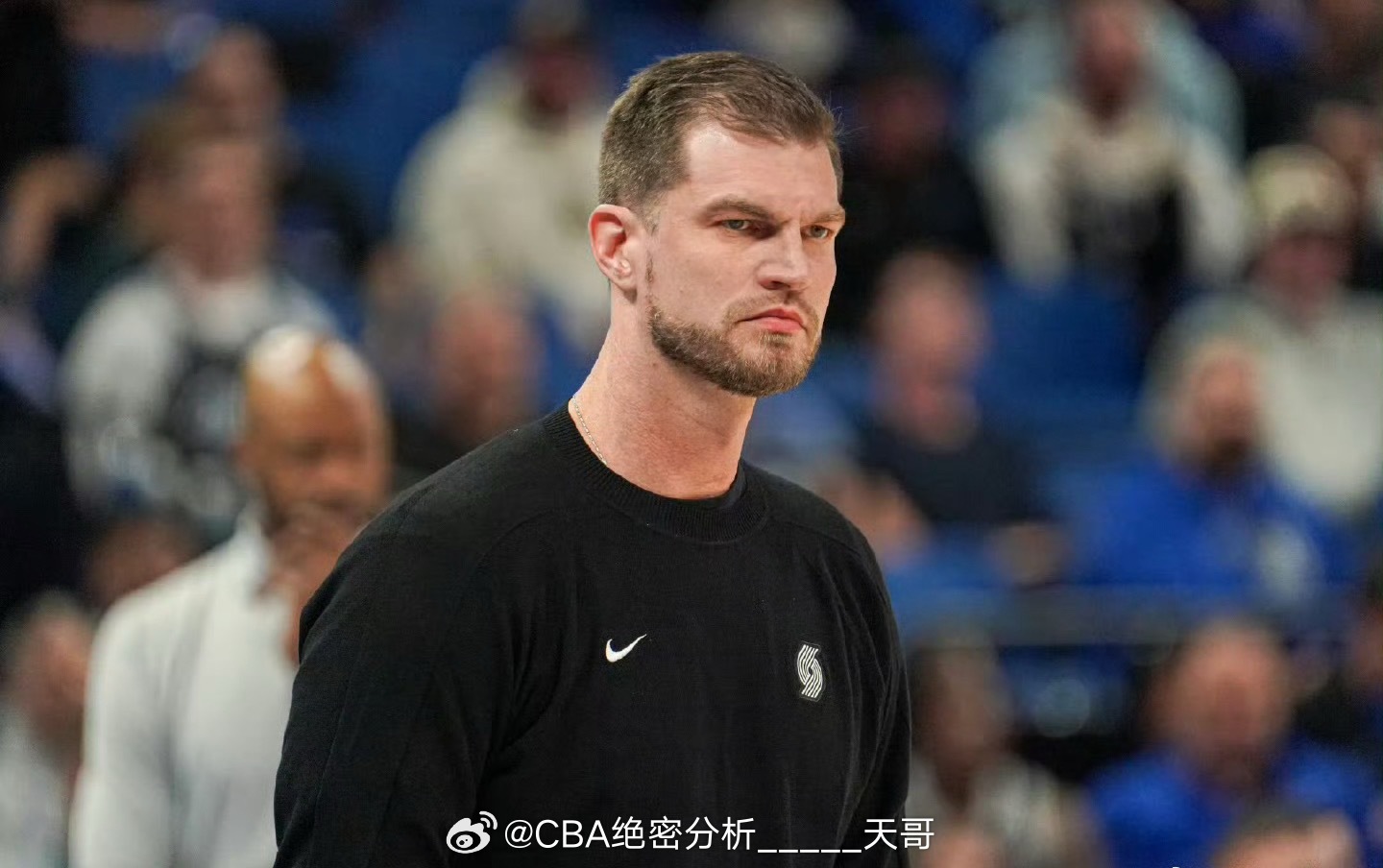 罗威不打也不用你，我Tm真想骂这🐶B斯普雷特了 