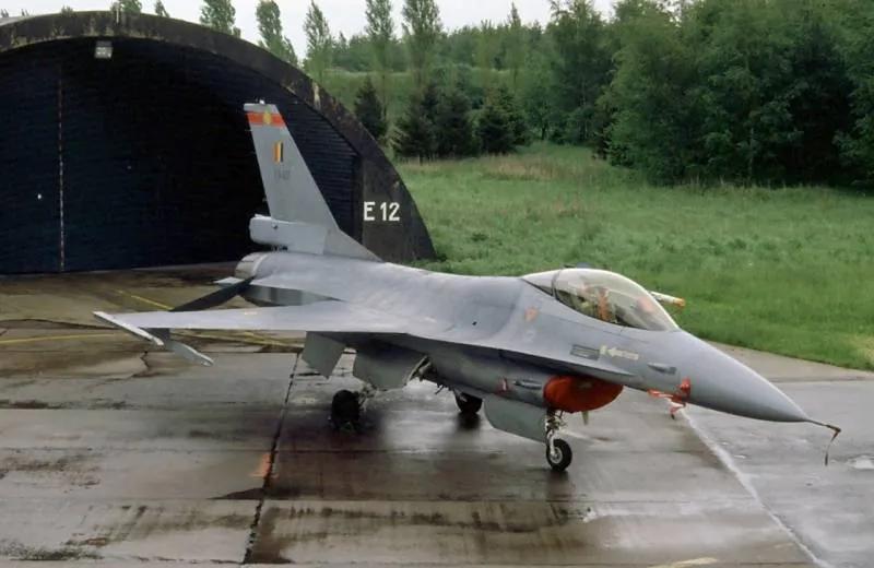 比利时拒绝向乌克兰提供F-16战斗机 由于技术条件差，比利时无法向乌克兰转让F-