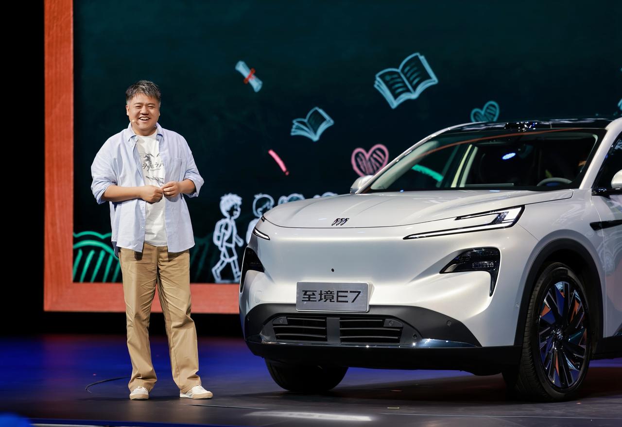 不刻意追求的松弛感，至境E7用百变座舱做到了

樊登说：“不刻意追求的才叫松弛。